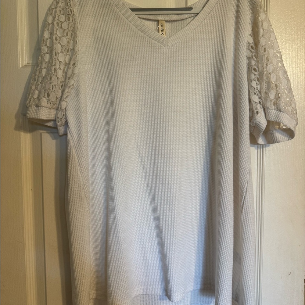 Avenue White Lace Short Sleeve Blouse